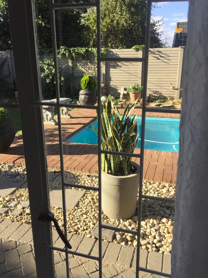 80 on Benade Bloemfontein Exterior foto
